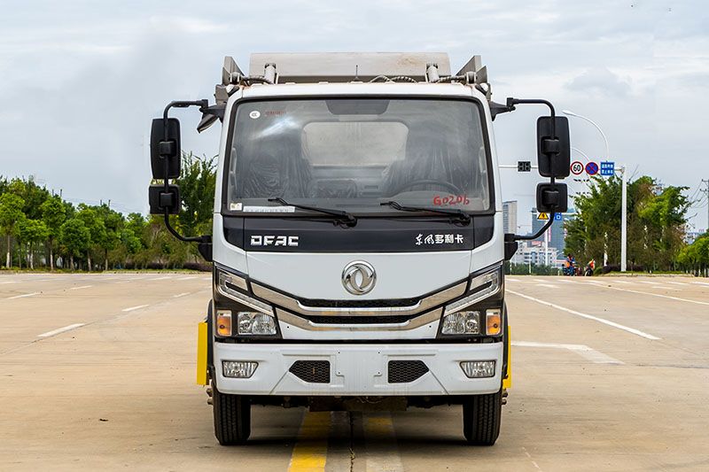 東風小多利卡無洩漏後裝挂桶垃圾車（6.5方）