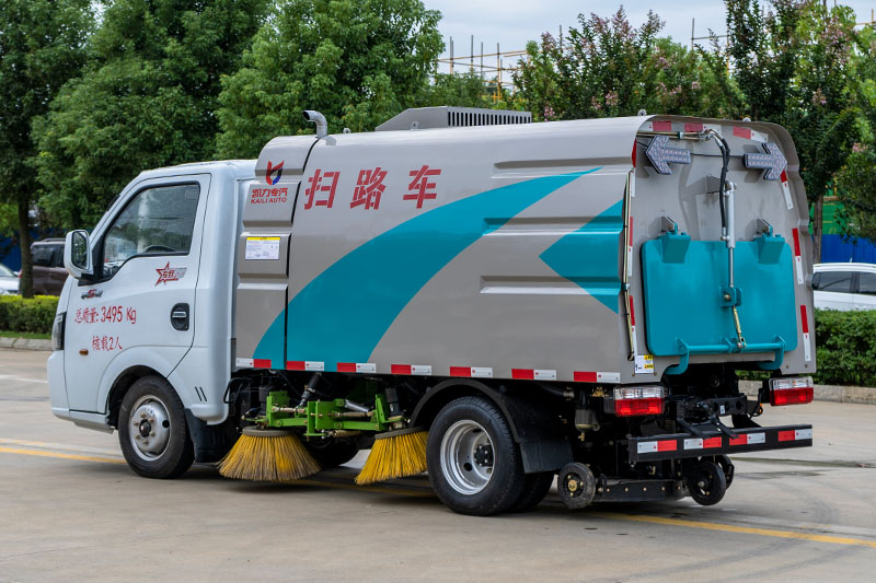 東風途逸掃路車（0.5水1.5塵）